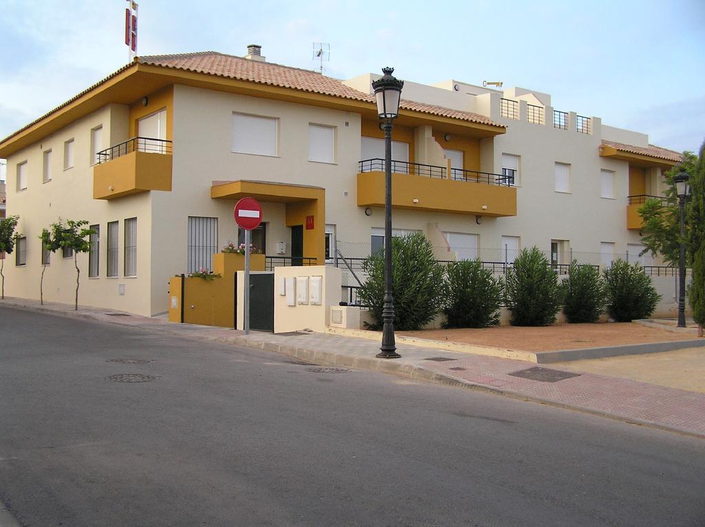 Apartamentos Turisticos Los Girasoles Эспартинас Экстерьер фото